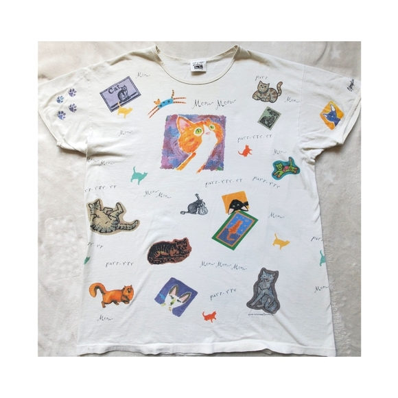 Vintage Tops - Vintage Relevant products 90's cat all over print cotton made in USA t-shirt